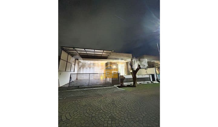 Rumah Mewah Baru di Candi Golf Semarang