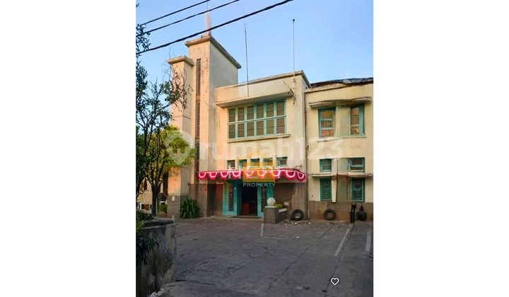 Rumah Hitung Tanah di Ki Mangunsarkoro Semarang Tengah Rumah Hitung Tanah di Ki Mangunsarkoro Semarang Tengah