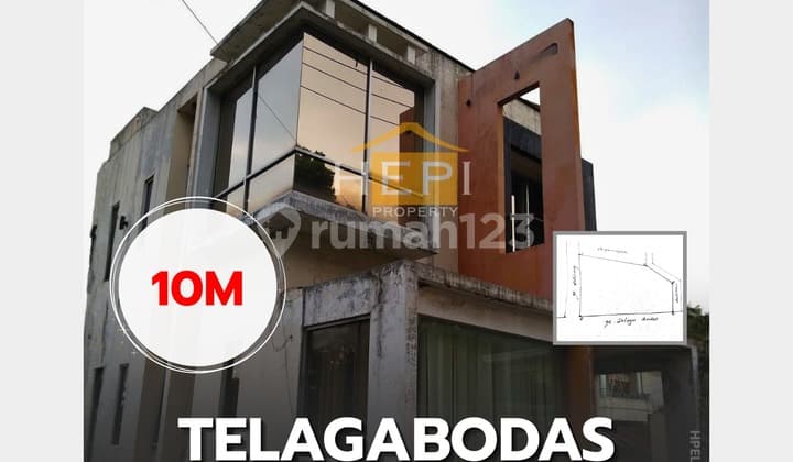 Rumah 3 Lantai di Telagabodas Gajahmungkur Semarang