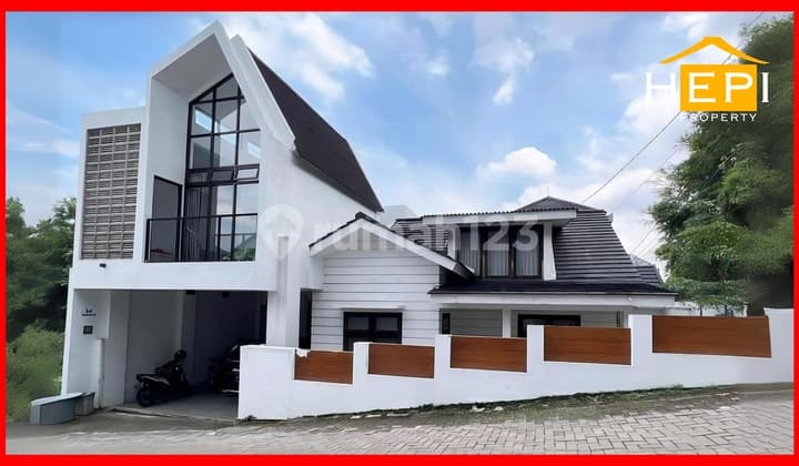 Rumah Cantik Bebas Banjir Di Candi Kalasan, Manyaran Shm