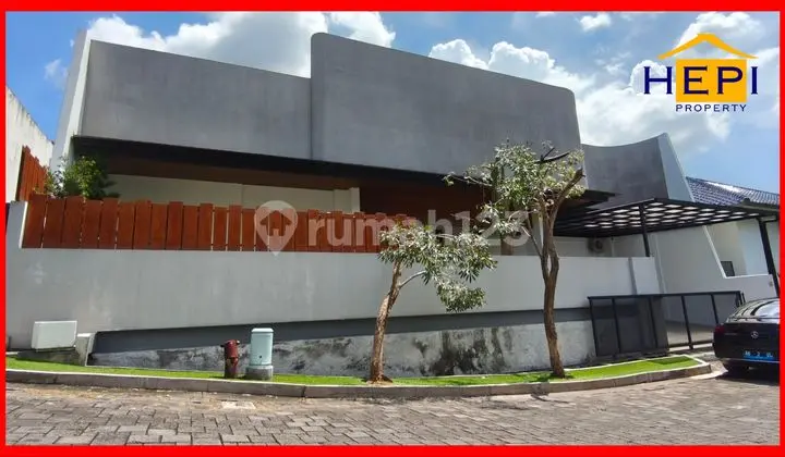 Rumah Full Furnished di Graha Candi Golf
