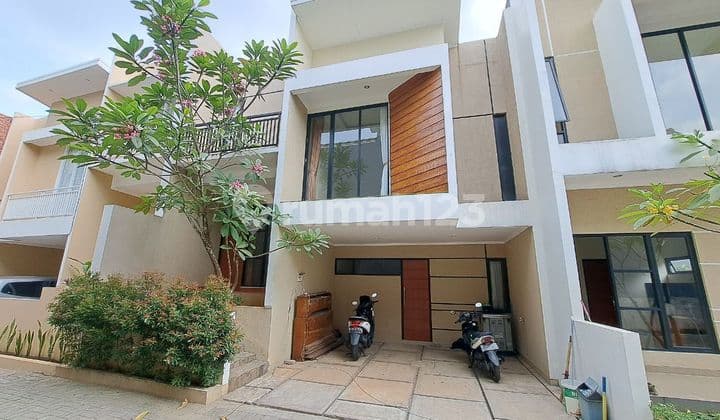 Dijual Rumah Strategis Dekat Pusat Kota Dengan Bangunan Modern Di Condet Jakarta Timur