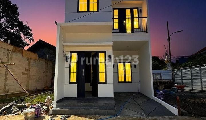 Rumah 2 Lantai Di Kalisari Pasar Rebo Jakarta Timur