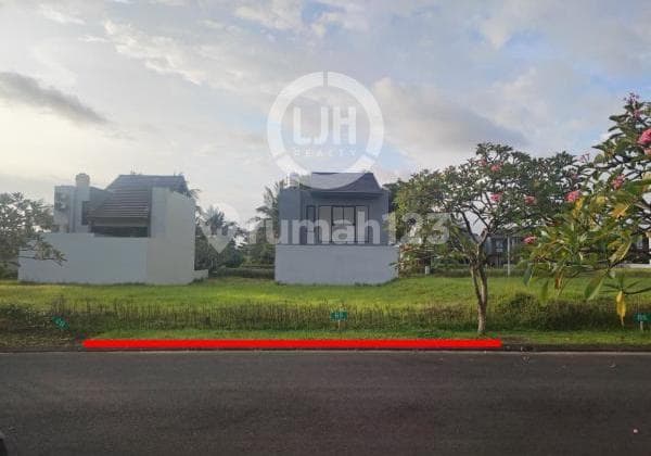 Suitable For Villa! Land At Pangkung Tibah, Located In Residential Area, Close To Kedungu Beach And Tanah Lot