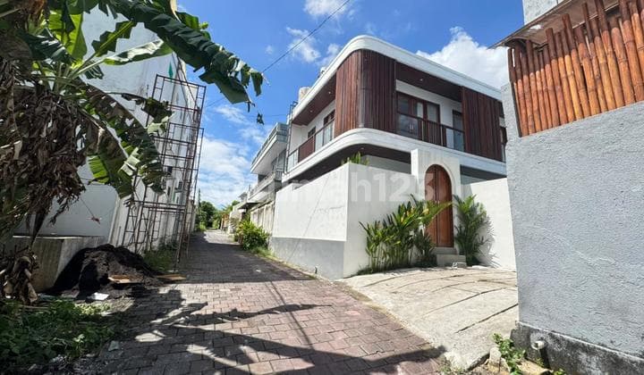 Brand New Villa in Kayu Tulang Canggu - Ready to Occupy - Fully Furnished - Complete Legal Documents - Affordable Price