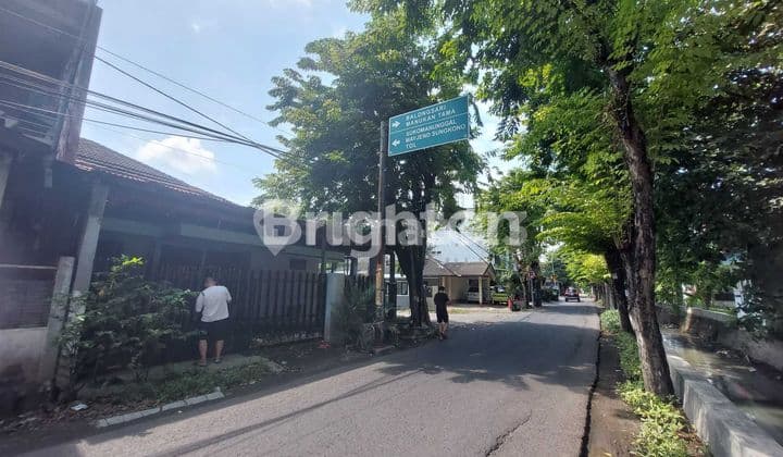 RUMAH USAHA RAYA DARMO INDAH TIMUR