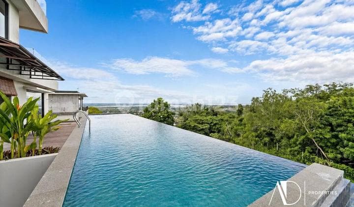 Freehold | 6-Bedroom Villa with Panoramic Ocean Views in Jimbaran