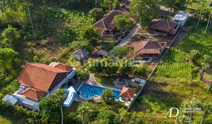 FREEHOLD TRADITIONAL COMPLEX BUNGALOWS IN AMED