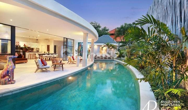 Yearly Rental | Single-Level Villa With Large Garden In Seminyak