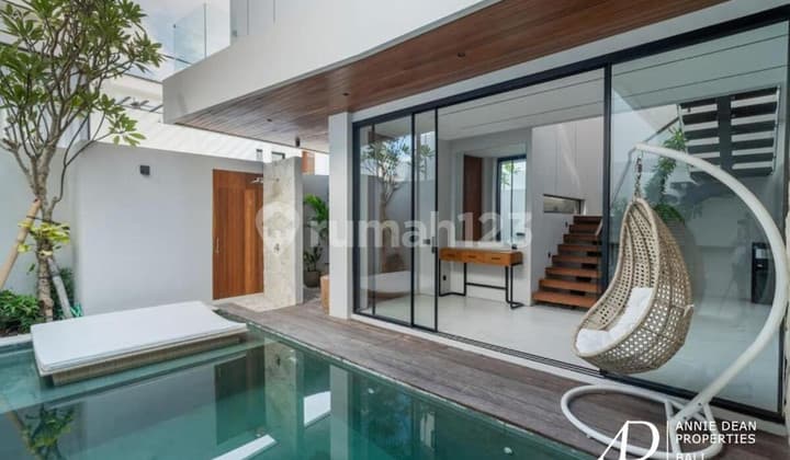 LEASEHOLD | CONTEMPORARY 2-BEDROOM VILLA WITH HIGH ROI IN UMALAS