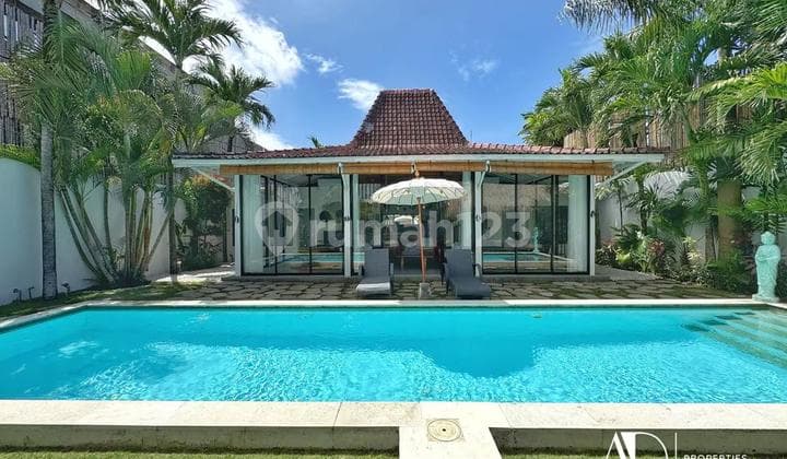 Leasehold | Joglo-Style 4-Bedroom Villa In Oberoi Seminyak