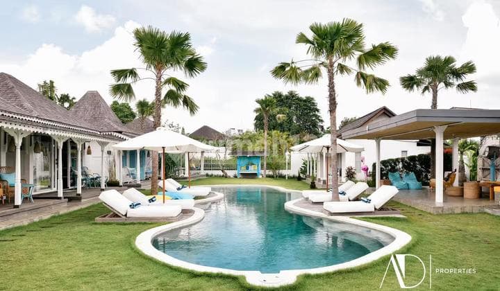 Leasehold | Complex Of 9-Bedroom Boho-Style Bungalows In Umalas