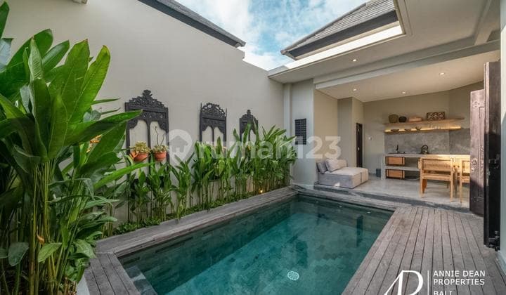 LEASEHOLD SINGLE LEVEL 2-BEDROOM VILLA IN UMALAS