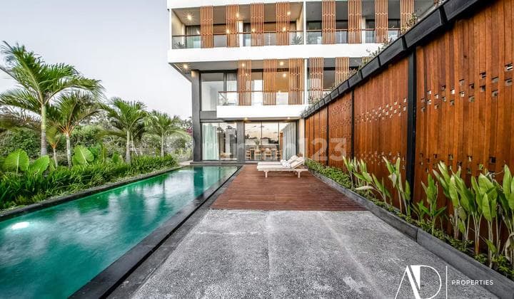 Freehold Twin Modern Villas With Rooftop Views - 3 Mins To Balangan Beach