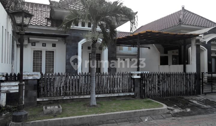 Rumah Siap Huni Semi Furnish Purimas One Gate System Nol Merr Dan Dekat Galaxy Mall