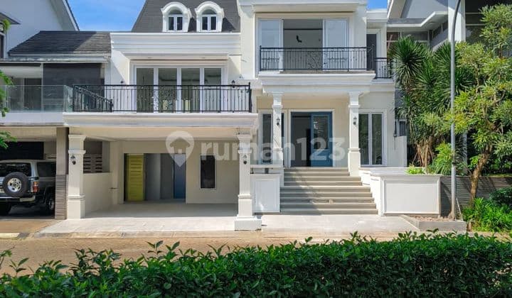 Rumah Bagus Siap Huni Dgn Kolam Renang di Kebayoran Residence, Bintaro Jaya