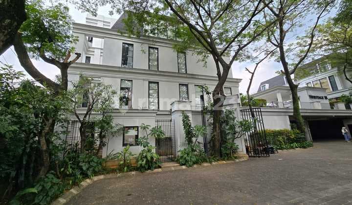 Rumah Bagus Siap Huni Fully Furnished di Kemang Utara Heritage, Jakarta Selatan