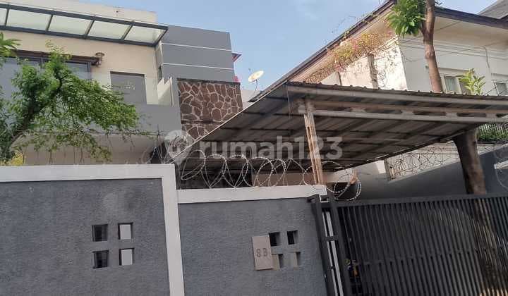 Rumah Bagus Siap Huni dan Asri di Jl Dwijaya, Radio Dalam Raya, Jakarta Selatan