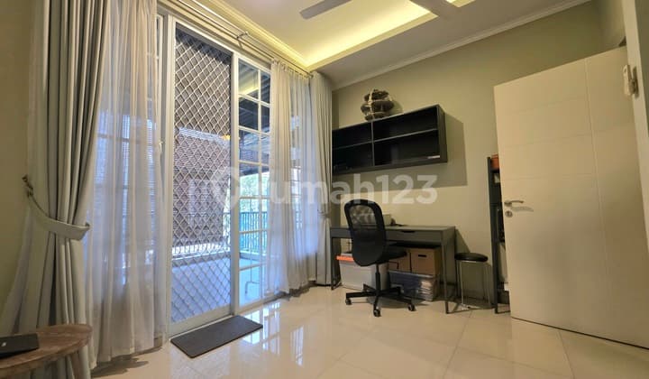 Rumah Bagus Siap Huni Terawat dan Asri di Discovery Conserva, Bintaro Jaya Sektor 9