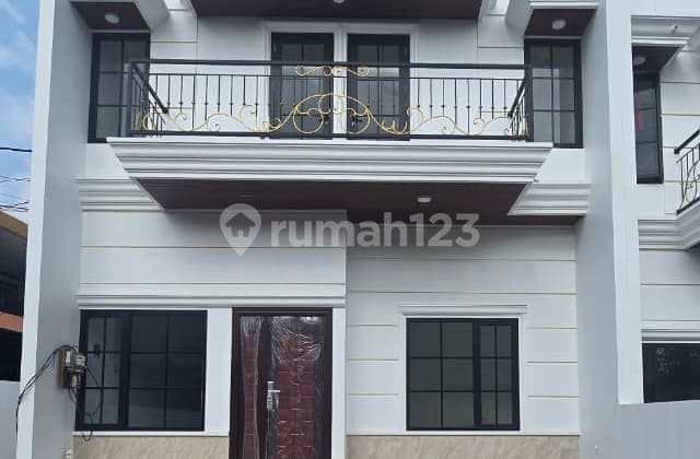 Rumah Dijual Jatiwaringin tol Pondokgede Bekasi