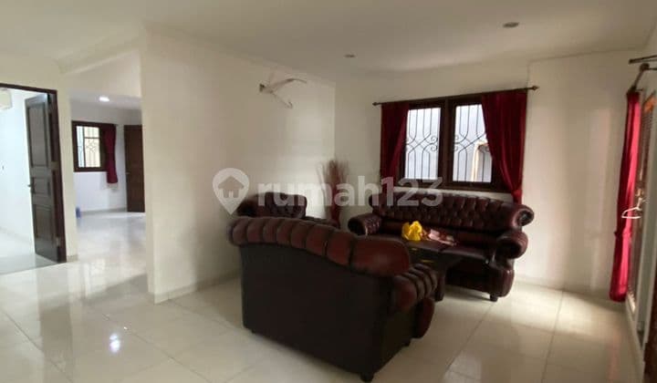 Rumah Siap Huni Lokasi Strategis Dekat Cilandak Kko