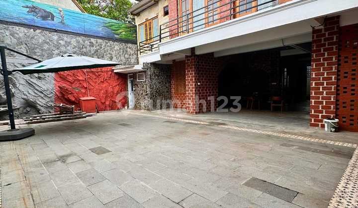 Tempat Usaha Di Lokasi Sangat Strategis Kemang