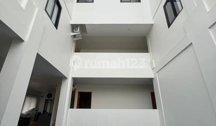 Modern 21-Room Guest House in Pecatu, South Kuta