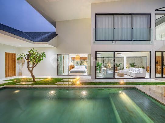Luxury Villa In Double Six Seminyak Kuta