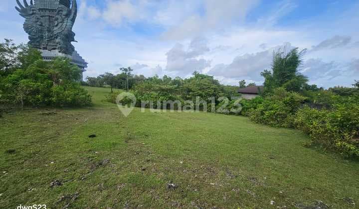 Tanah View Gwk di Ungasan Kuta Selatan Kawasan Villa