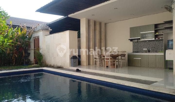 Modern Villa di Sanur Bali Dekat Pantai Mertasari Full Furnished