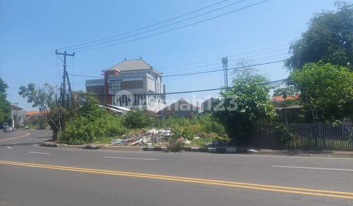 Land on Jalan Utama Mahendradata, West Denpasar, Near Balimed Hospital.