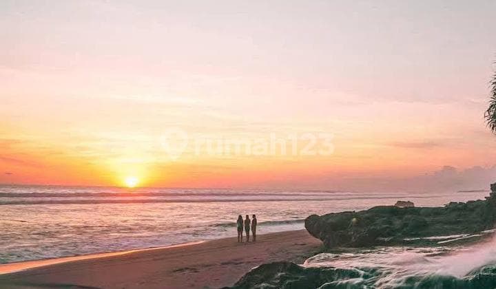 Tanah Beach Front di Pantai Kelating Tabanan Dekat Soori Bali