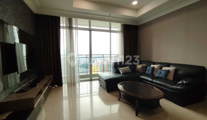 For Rent Apartment Pakubuwono View 2 Bedrooms Middle Floor Furnished