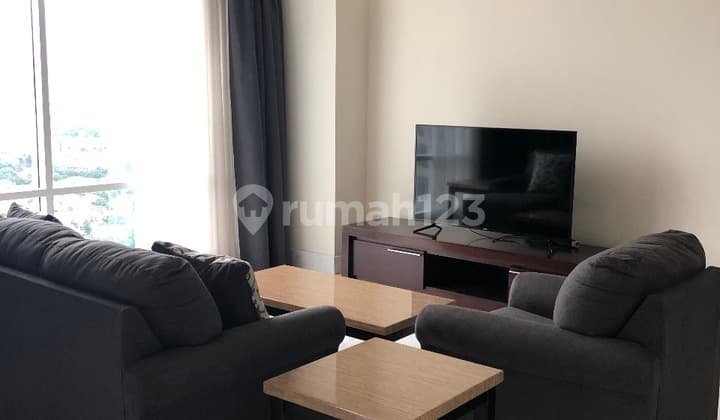 Sewa Apartemen Botanica 2 Bedroom Full Furnished Bagus