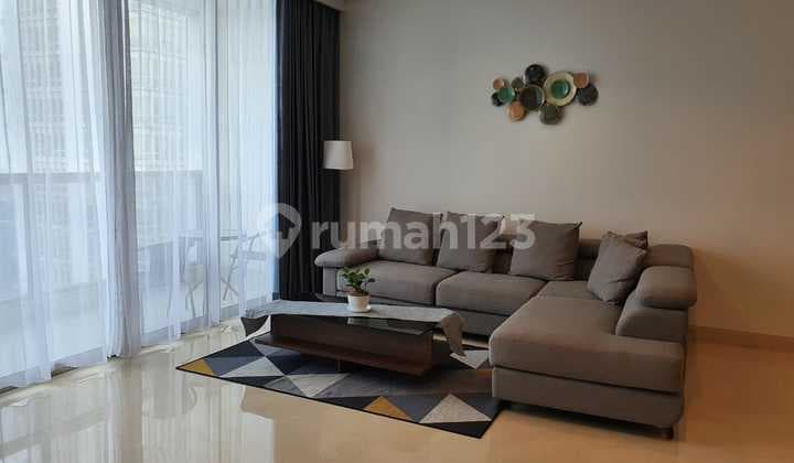 Sewa Apartemen The Elements 2 Bedroom Lantai Sedang Furnished