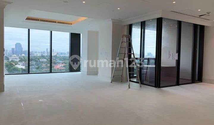 Jual Apartemen St. Regis 3 Bedroom Semi Furnished Bagus