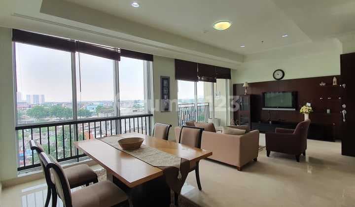 Sewa Apartemen Pakubuwono View 2 Bedroom Lantai Rendah Furnished
