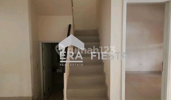 Rumah Siap Huni Di Green Lake City Sherly