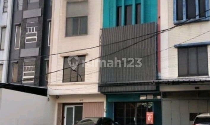 Ruko Siap Usaha di Pos Pengumben -Kebon Jeruk Jakarta Barat