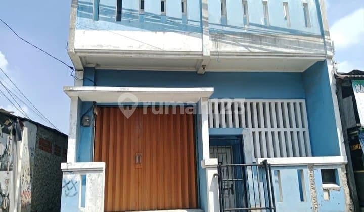 Rumah Kost di Jual Siap Usaha Dekat Kampus Stan Pondok Aren Tangerang Selatan