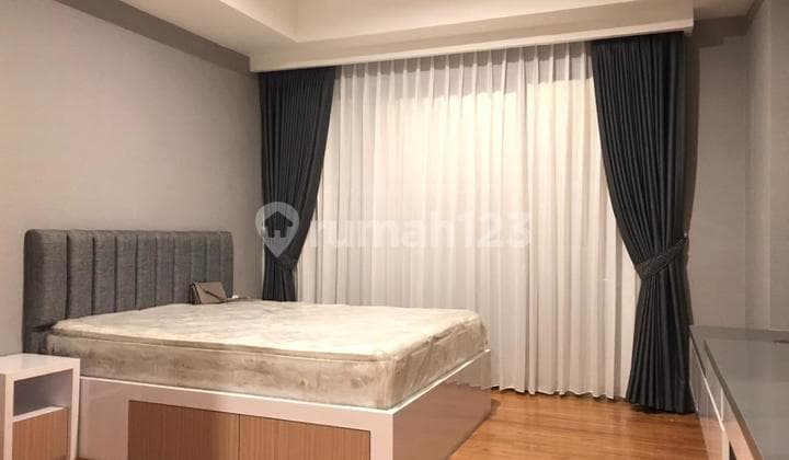 Sewa Apartemen Sudirman Hill Tipe Studio Lantai Tinggi Furnished