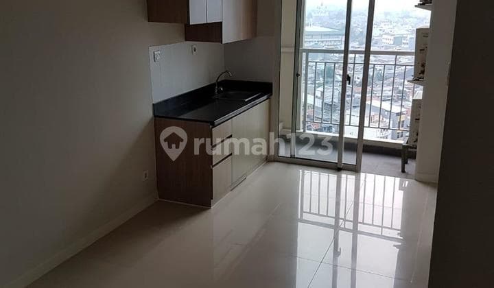 Jual Apartemen Madison Park 2 Bedroom Lantai Sedang Semi Furnished