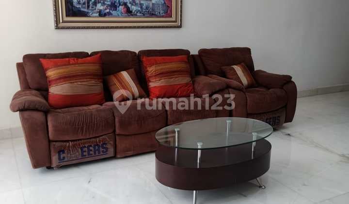 Sewa Apartment Somerset Berlian Permata Hijau 3 Bedroom Furnished