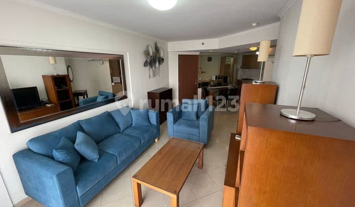 Sewa Apartemen Taman Rasuna 2 Bedroom Lantai Tengah Furnished