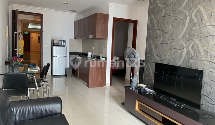 Sewa Apartemen Kuningan City 2 Bedroom Lantai Sedang Furnish