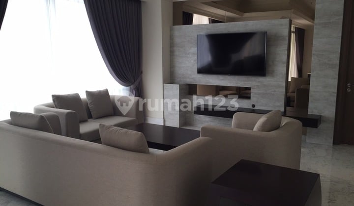 Jual Apartemen Botanica 2 Bedroom Fully Furnished View Pool