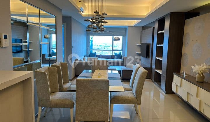 Dijual Apartemen Casa Grande 3 Bedroom Lantai Tengah Furnished