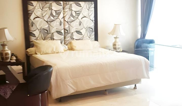 Dijual Apartemen Bellagio Residence 3 Bedroom Tower B Lantai Tinggi Furnished