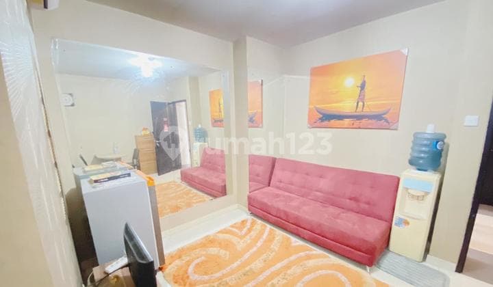 Dijual Apartemen Cosmo Residence 1 Bedroom Lantai Sedang Furnished
