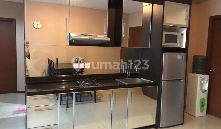 Disewakan Apartemen Thamrin Residence 3 Bedroom Tower B Lantai Tinggi Furnished
